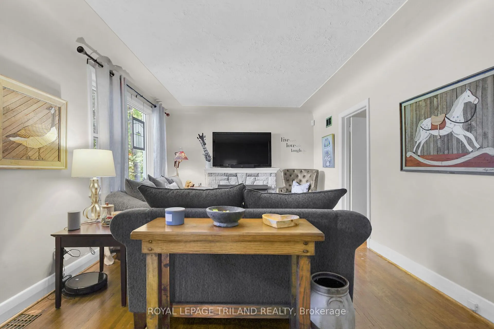 65 Broadway Avenue