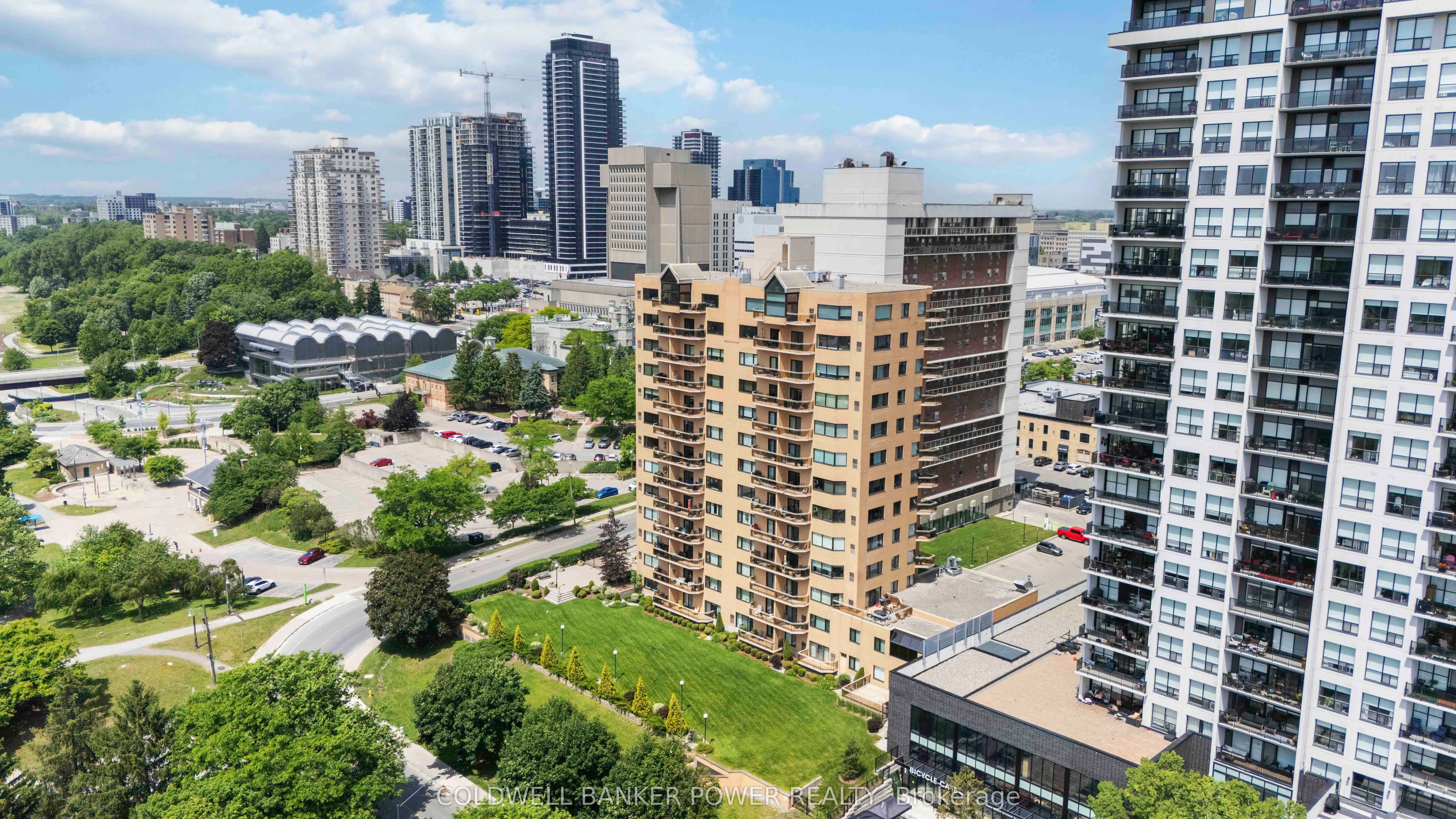19 King Street, #602