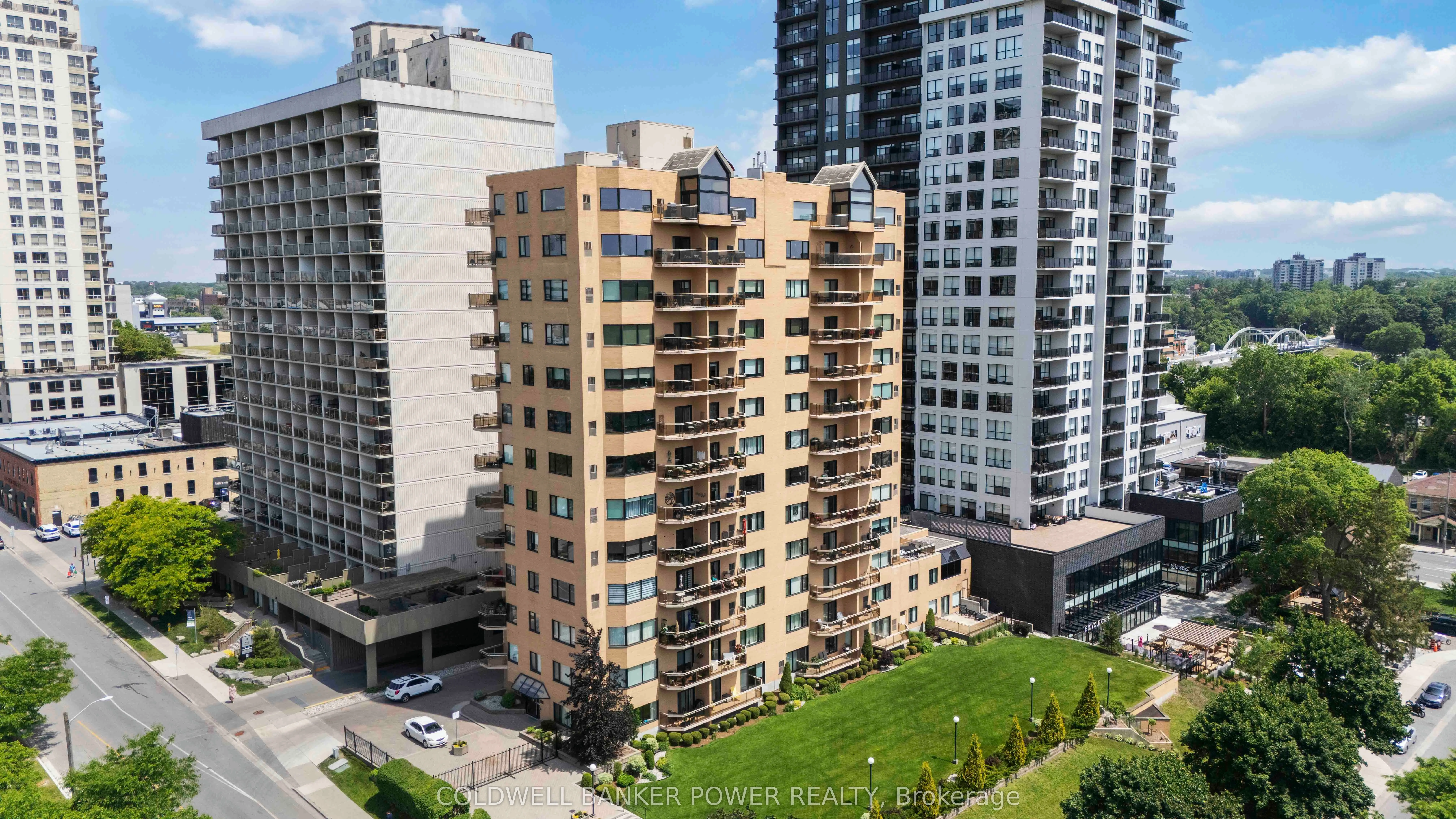 19 King Street, #602
