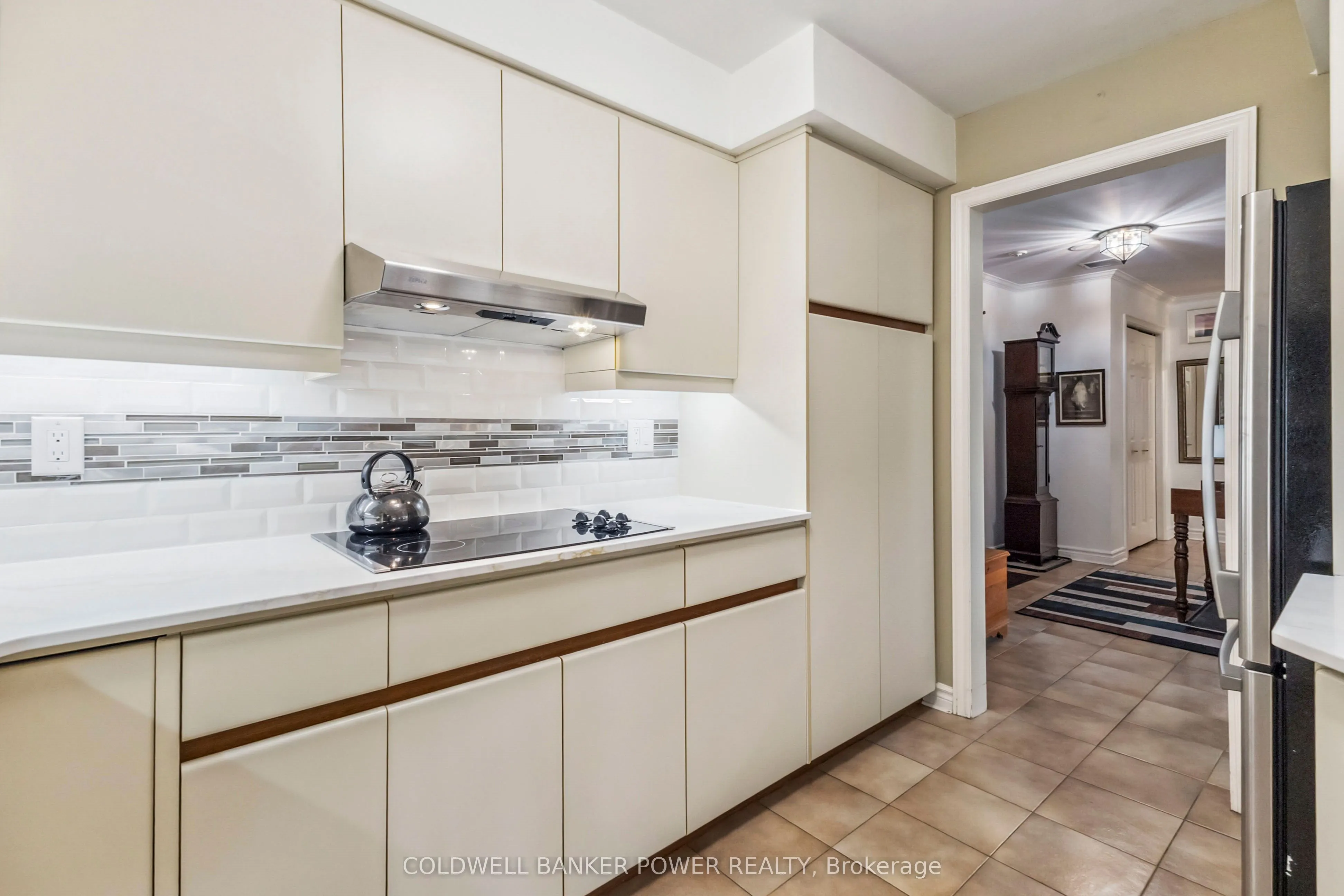 19 King Street, #602