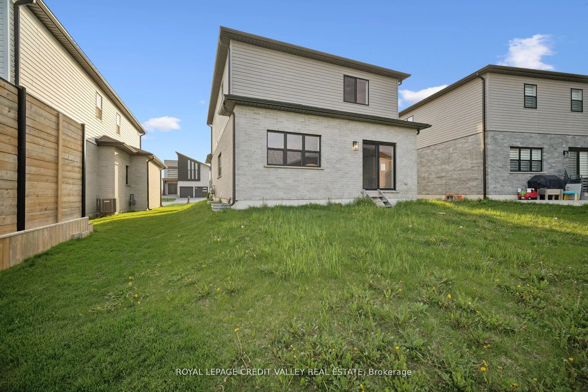 198 Middleton Avenue