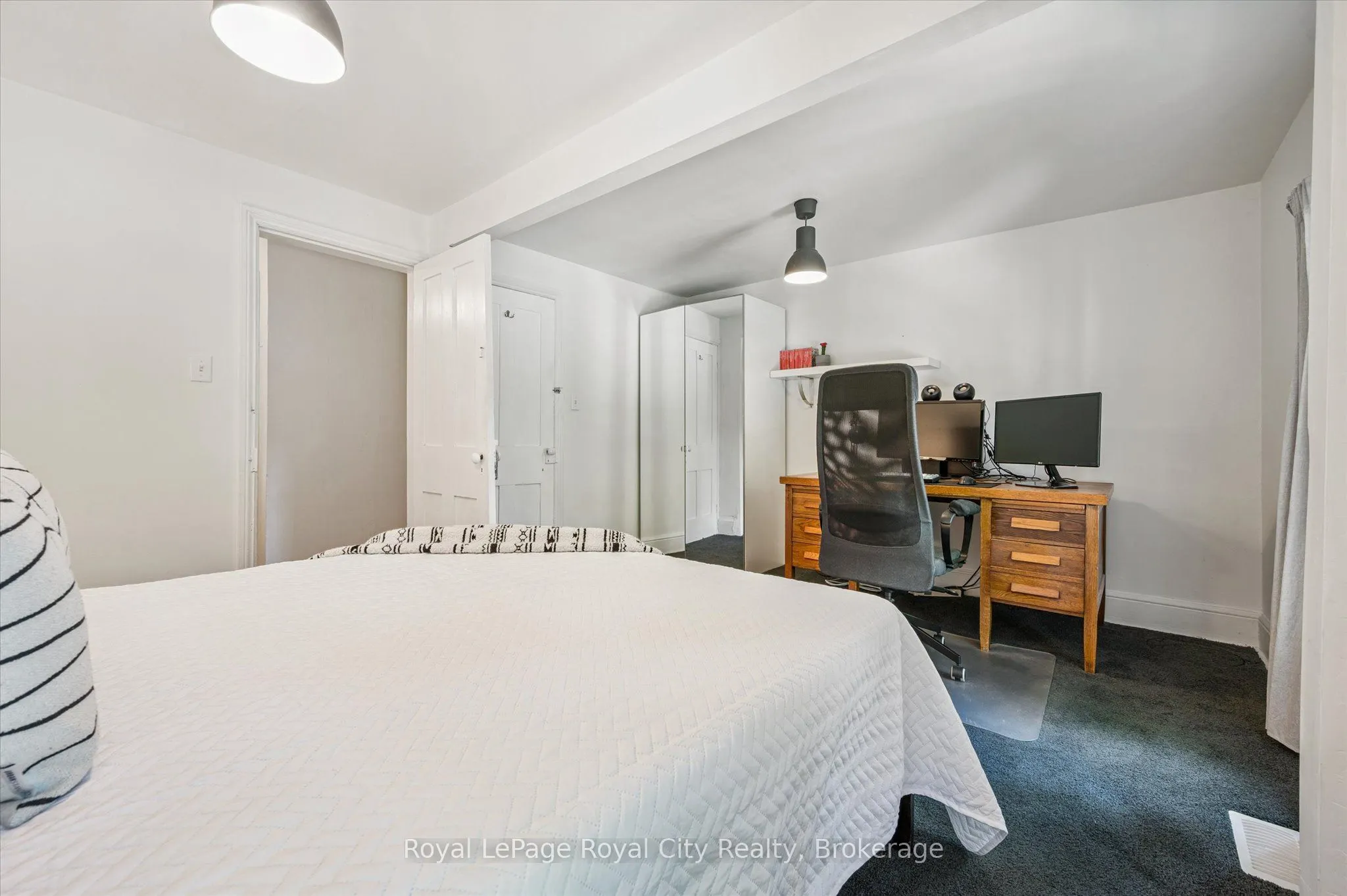 80 Cork Street W