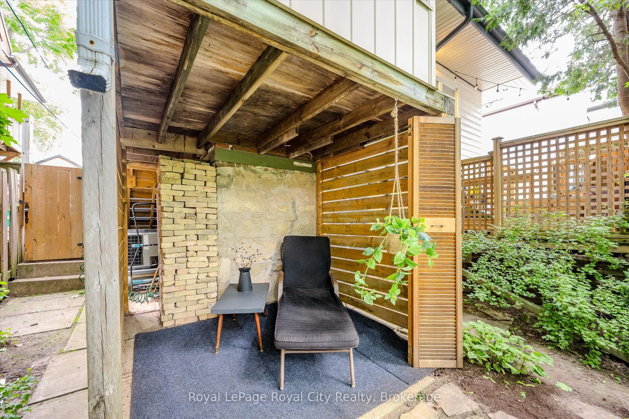 80 Cork Street W
