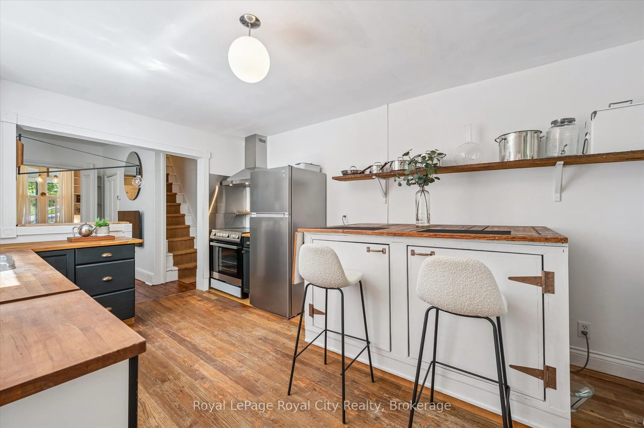 80 Cork Street W