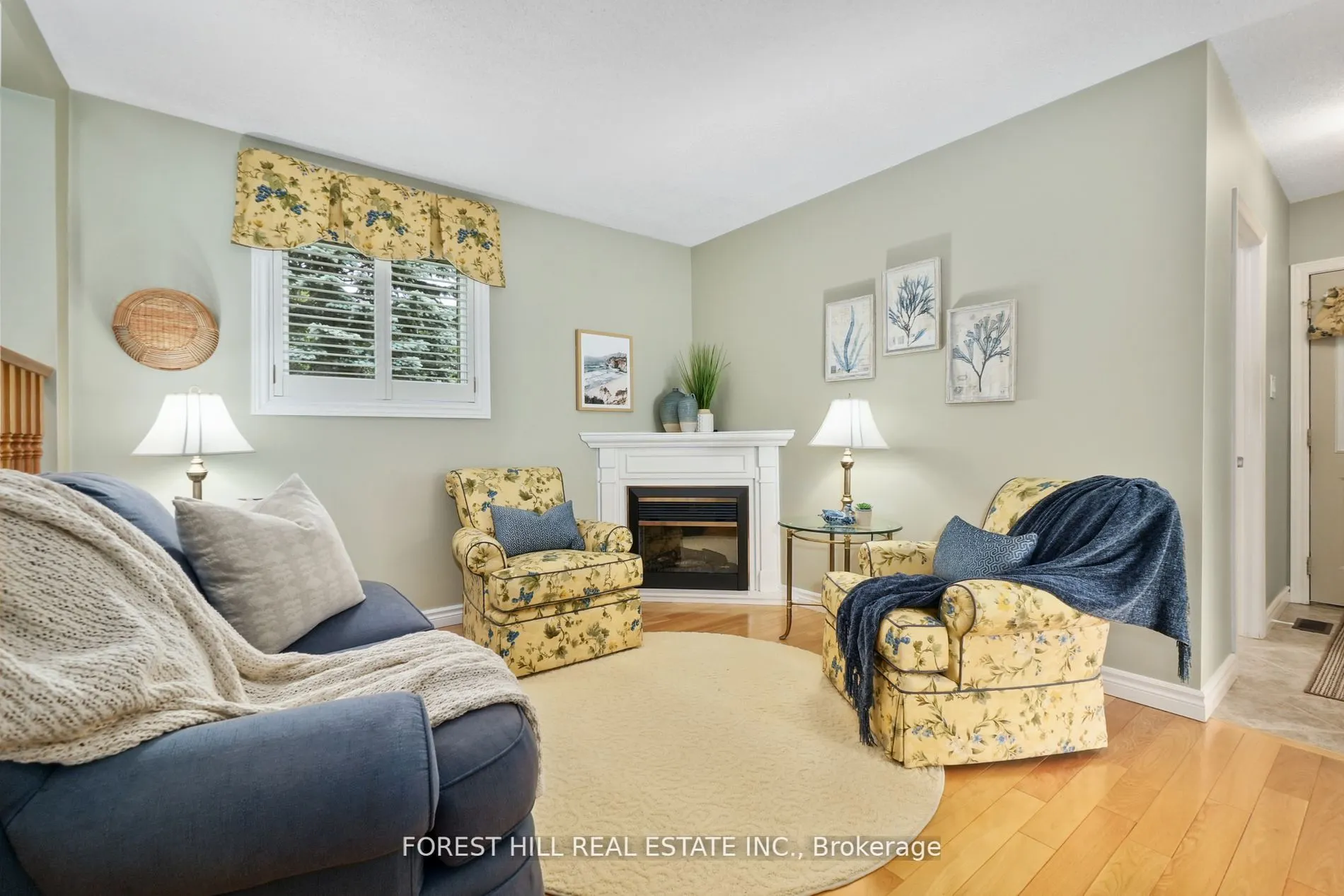 360 Fife Avenue