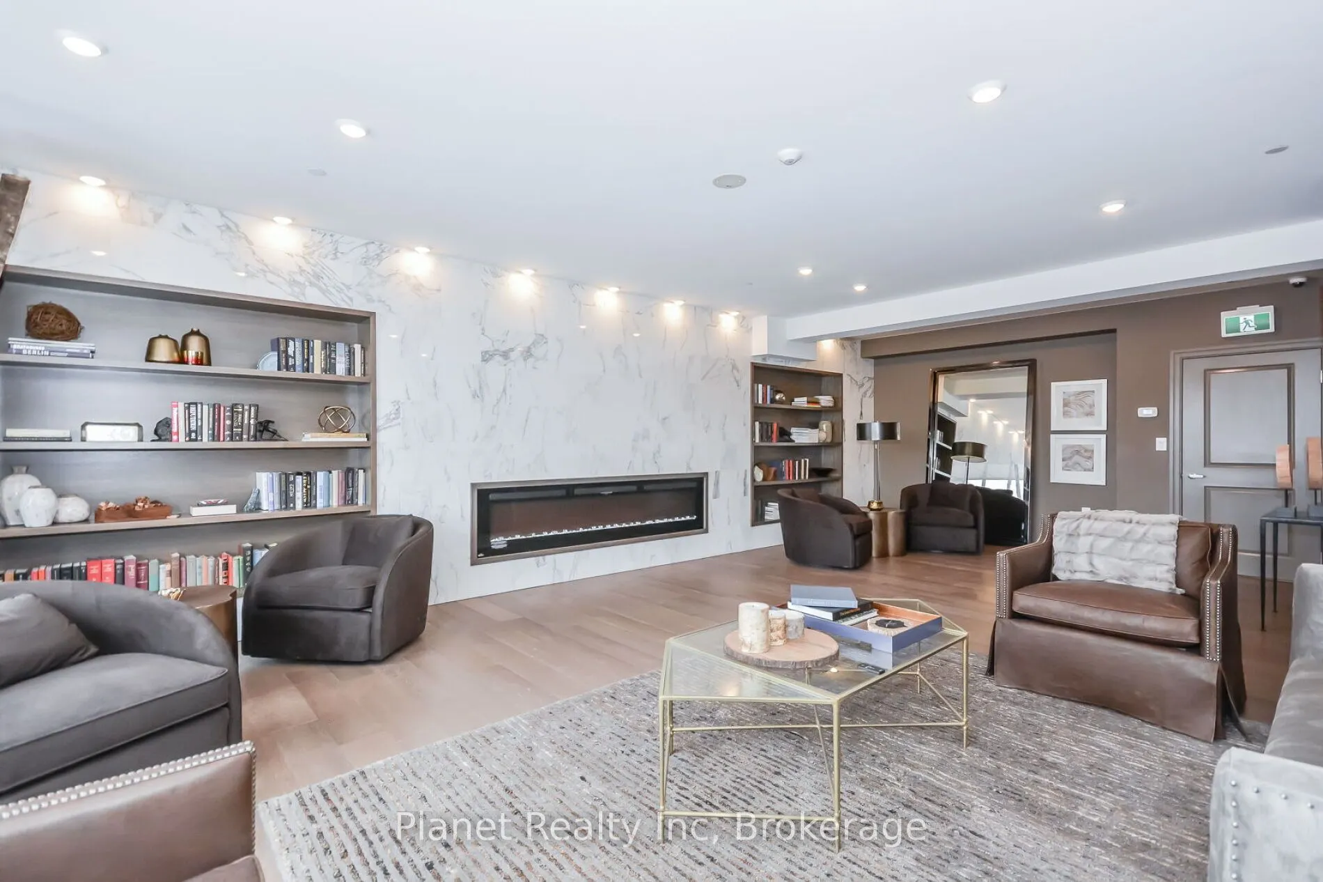 150 WELLINGTON Street E, #601