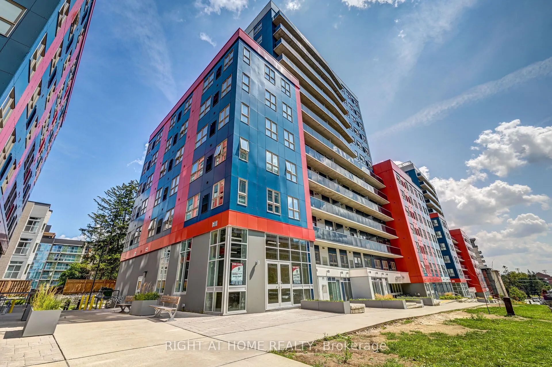 258B Sunview Street, #215