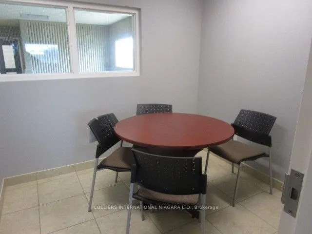 637 Niagara Street, #2nd Floor