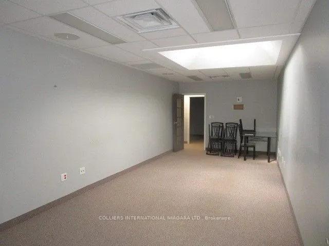 637 Niagara Street, #2nd Floor
