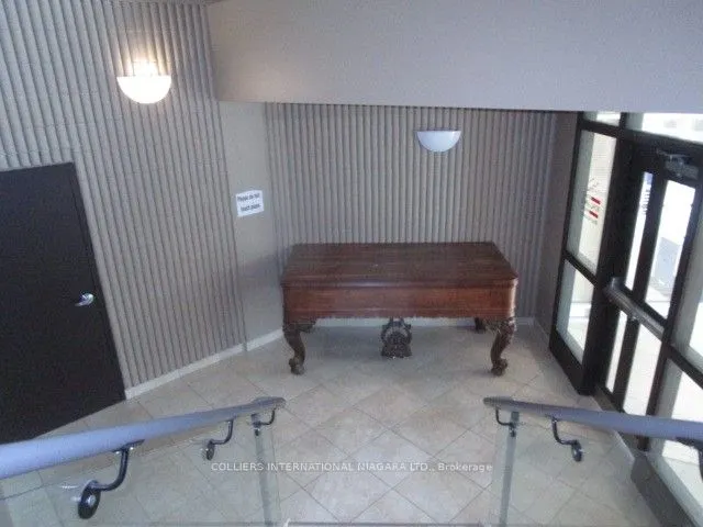 637 Niagara Street, #2nd Floor