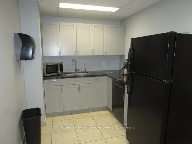 637 Niagara Street, #2nd Floor