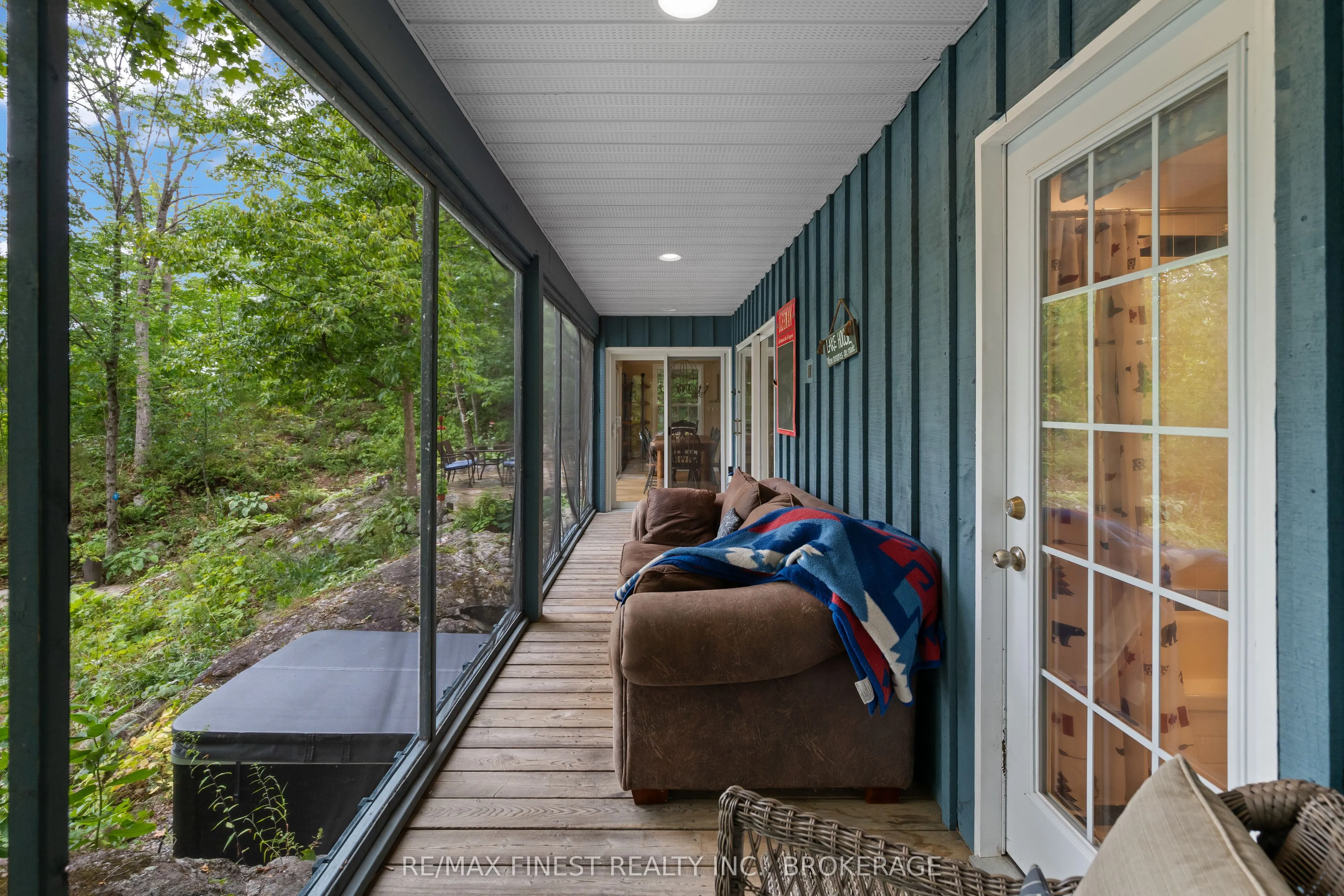 8884 Canoe Lake Road