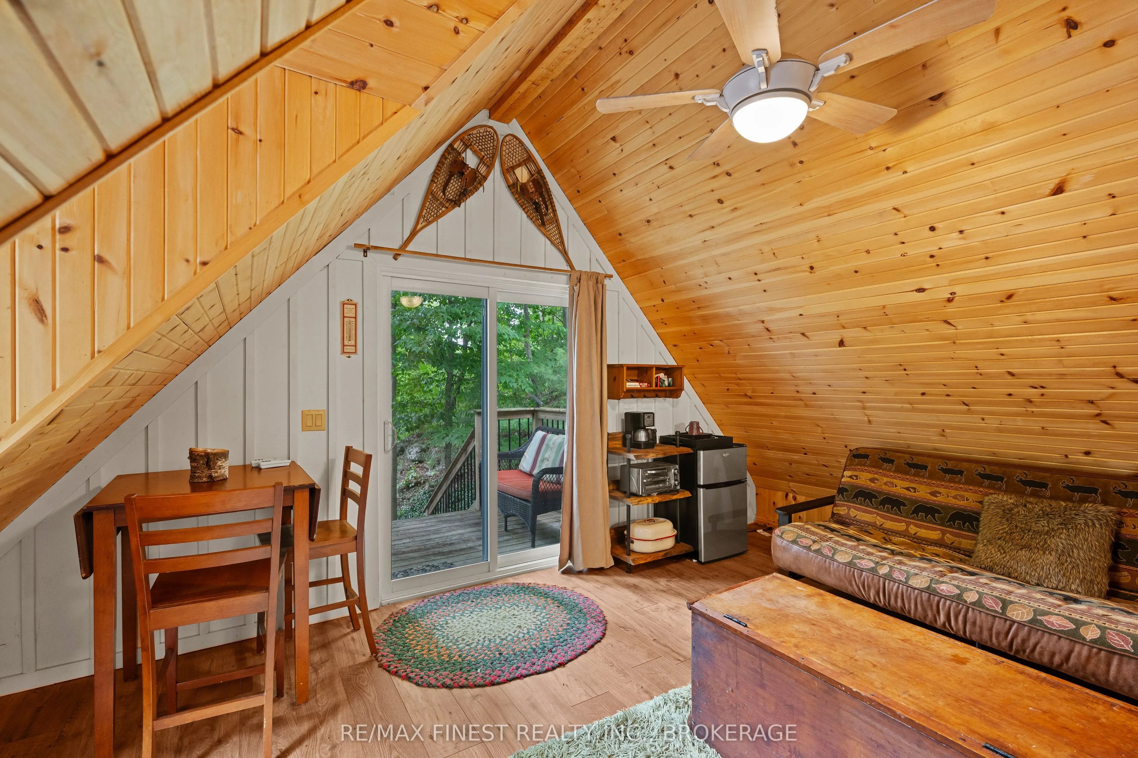 8884 Canoe Lake Road