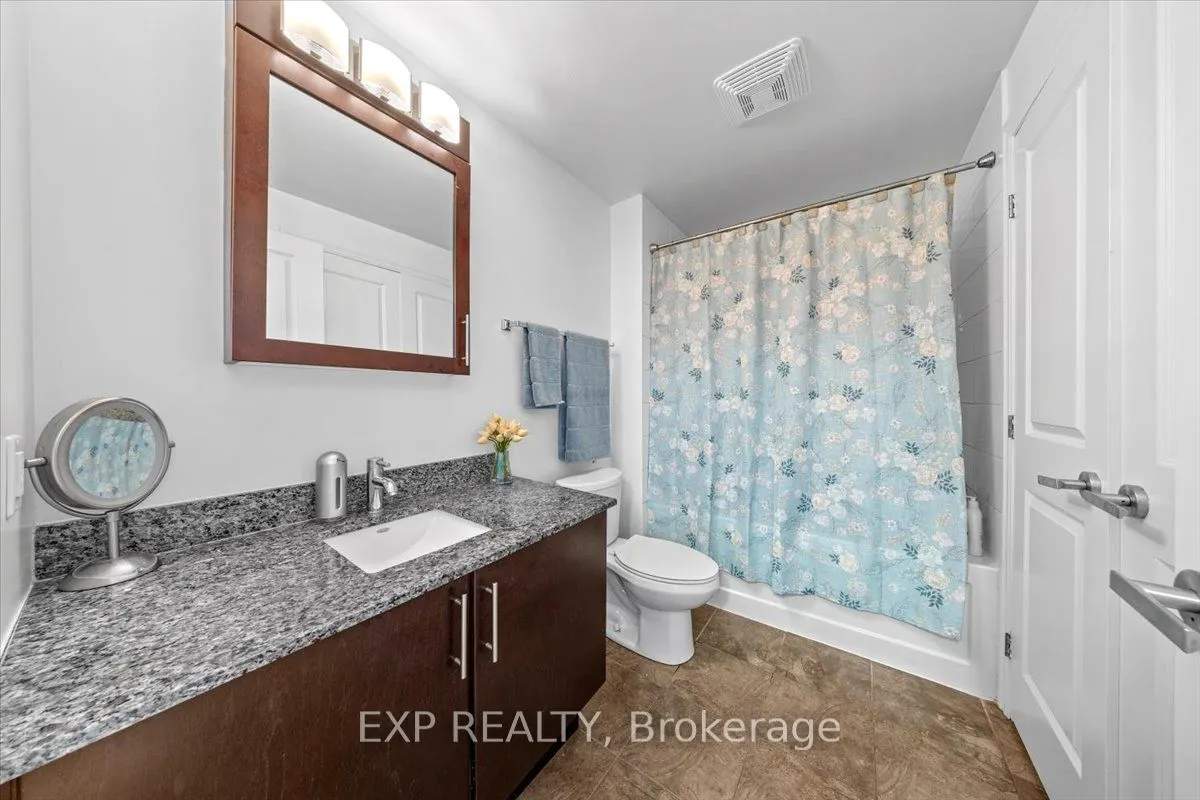 242 Rideau Street
