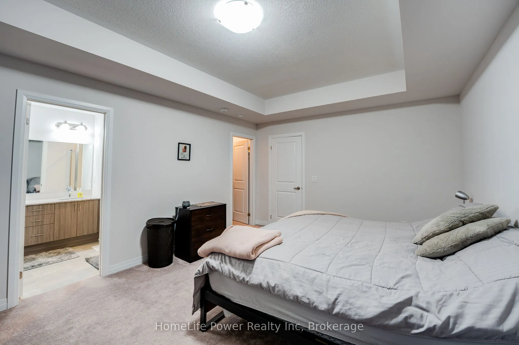 104 BLACKLOCK Street