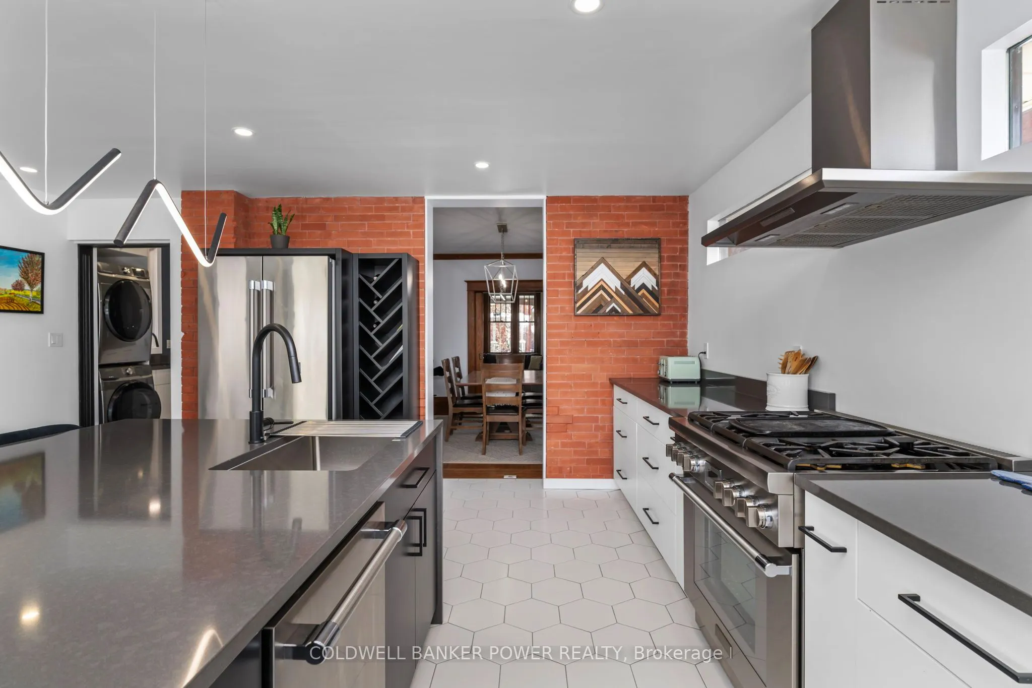 27 Belgrave Avenue