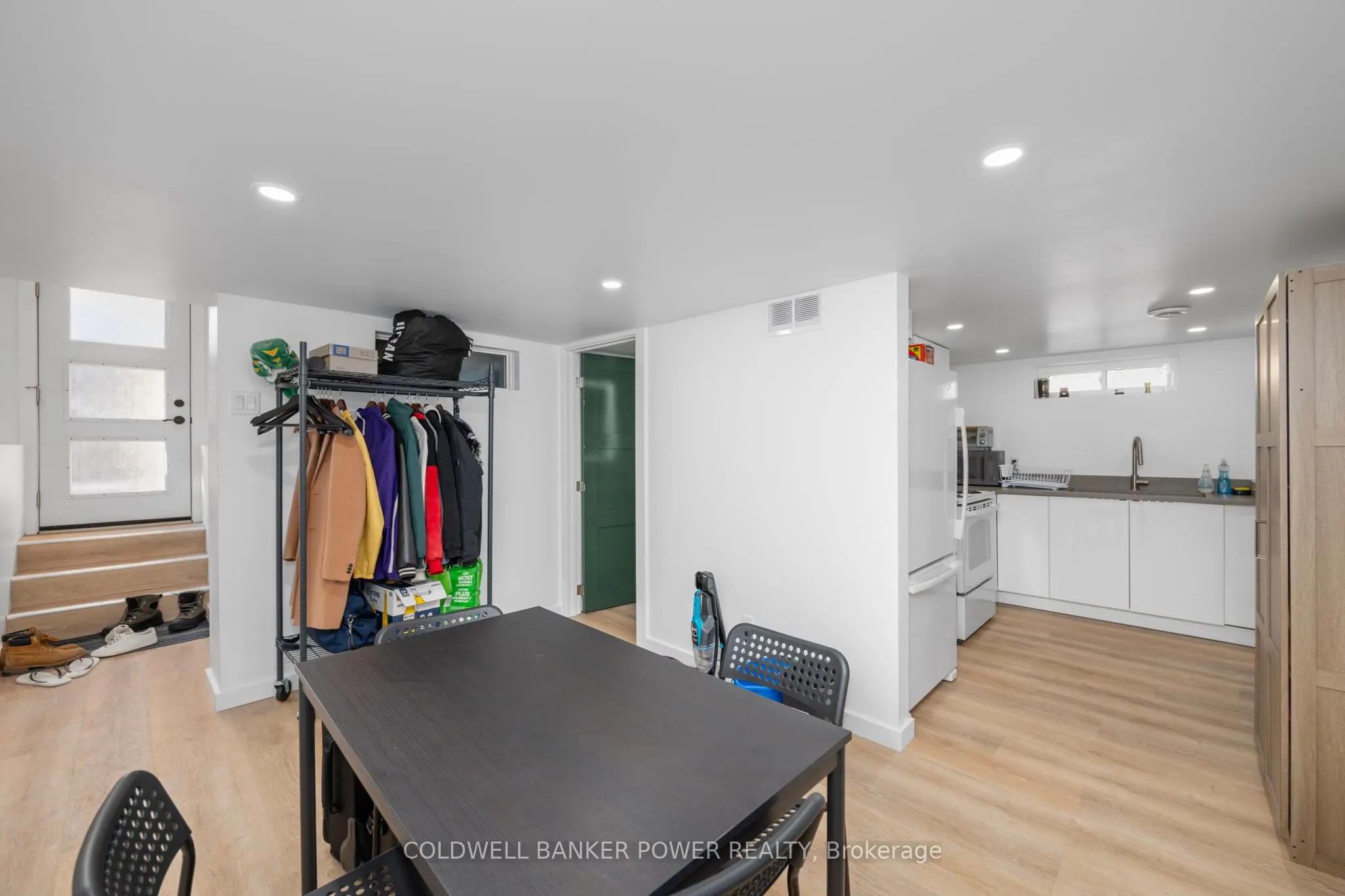 27 Belgrave Avenue