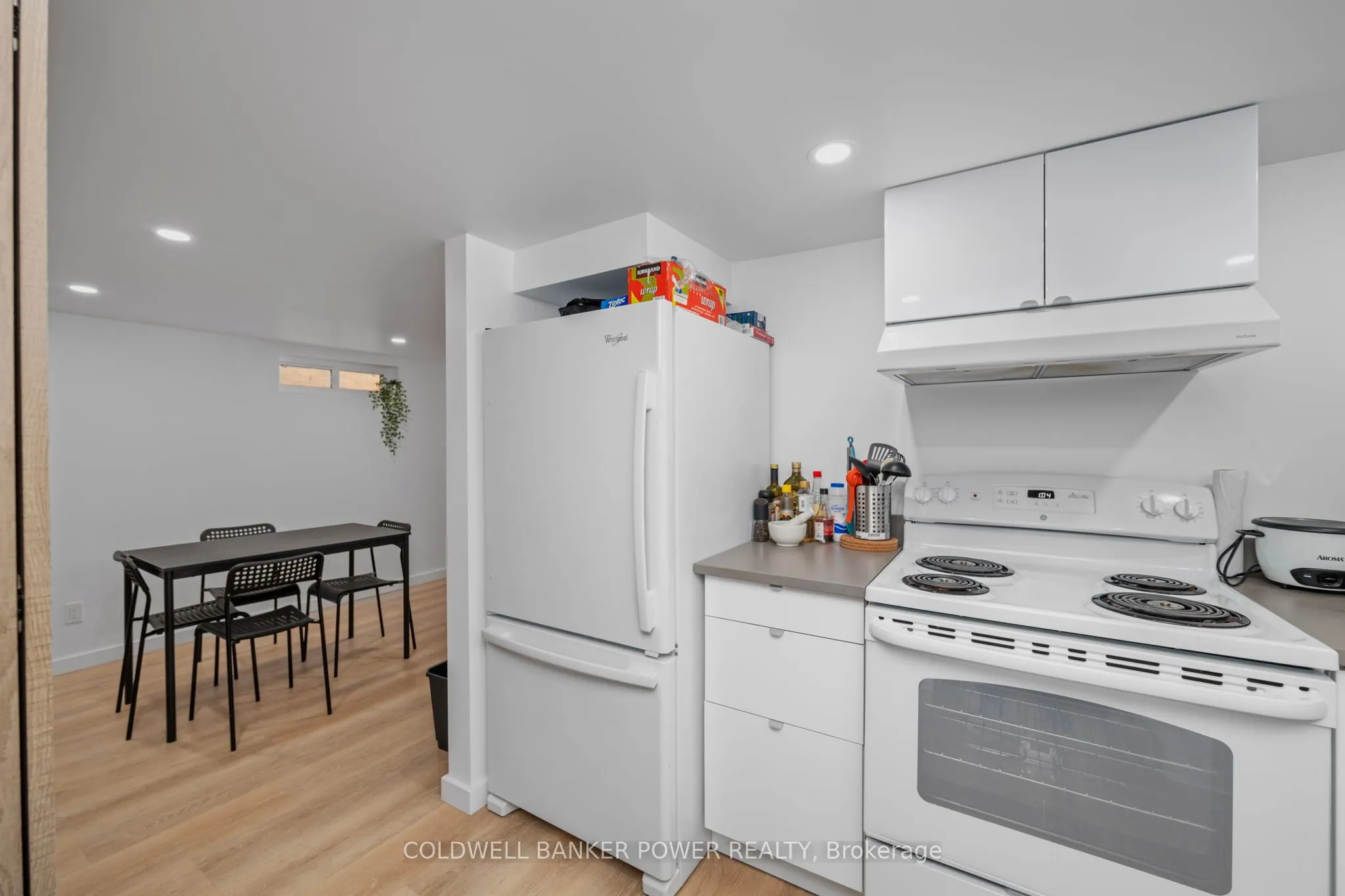 27 Belgrave Avenue