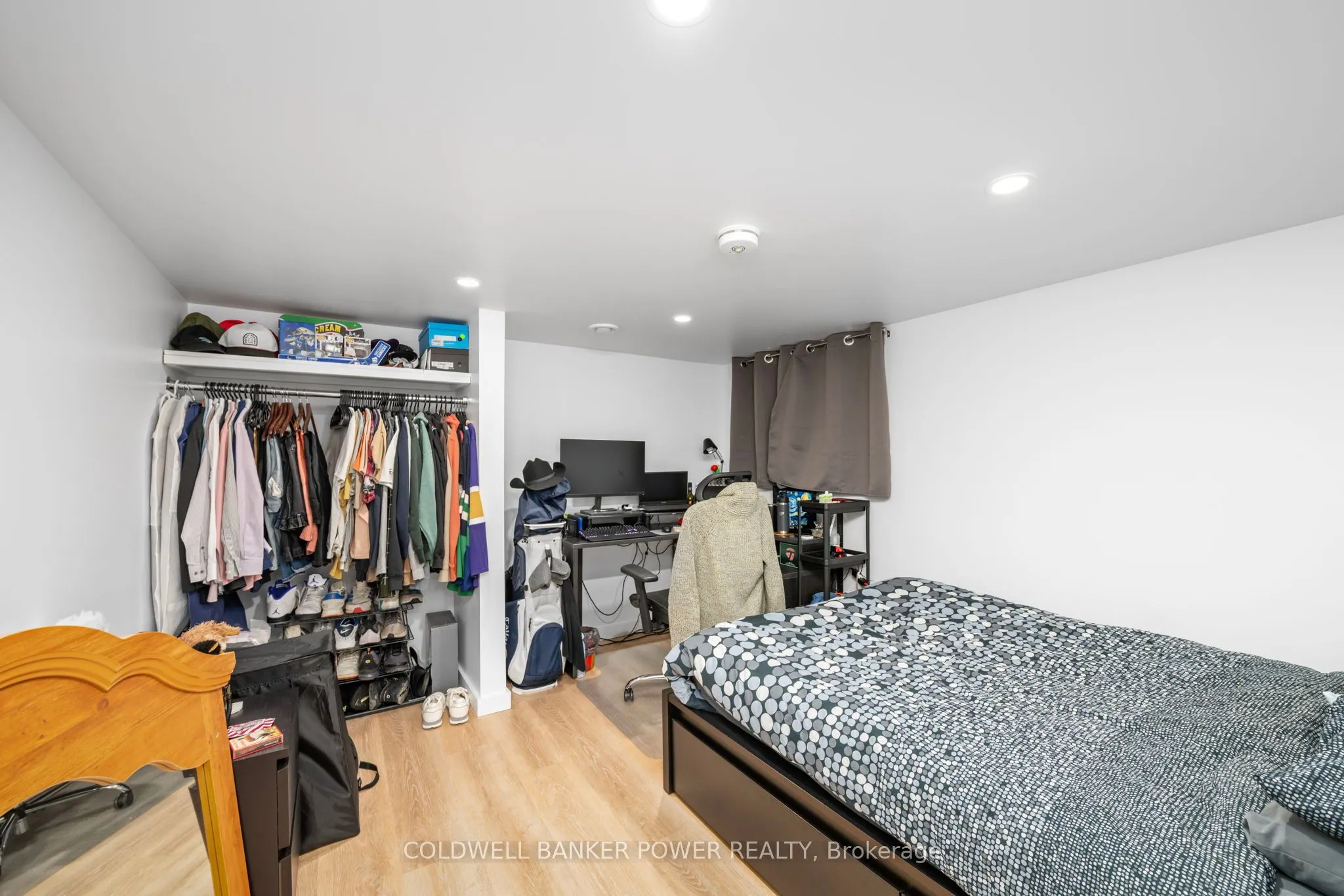 27 Belgrave Avenue