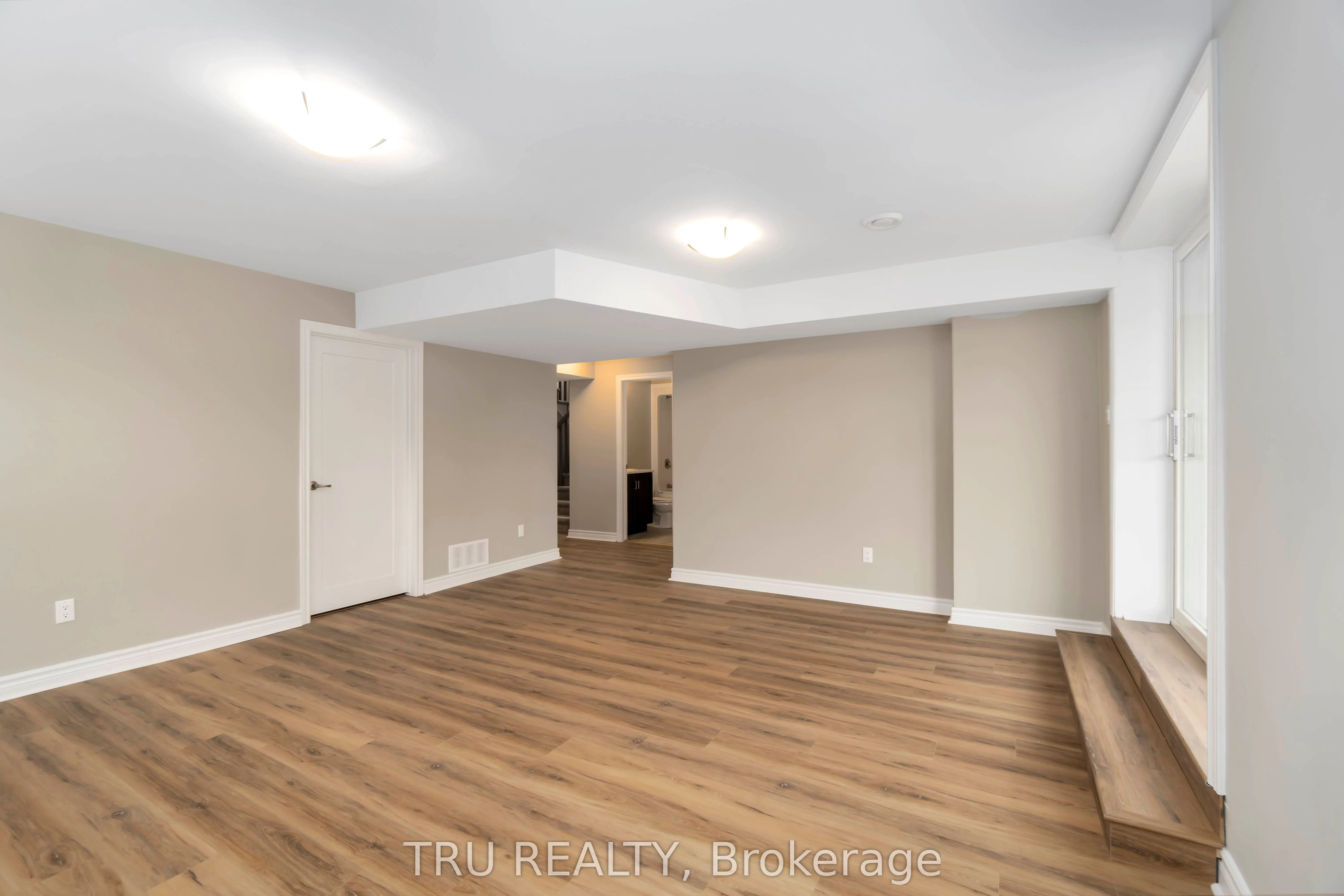 83 DOUGLAS BROWN Way