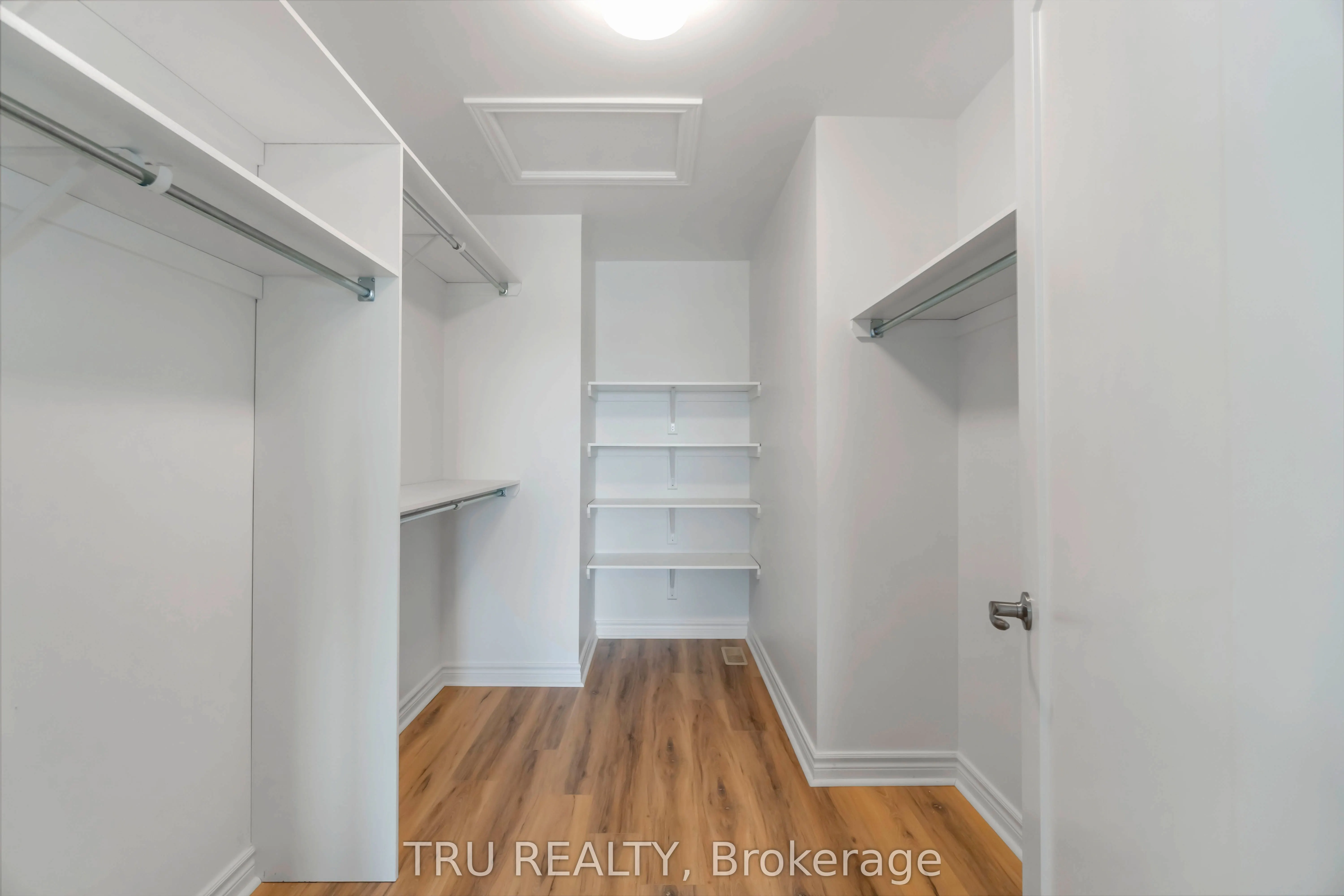 83 DOUGLAS BROWN Way