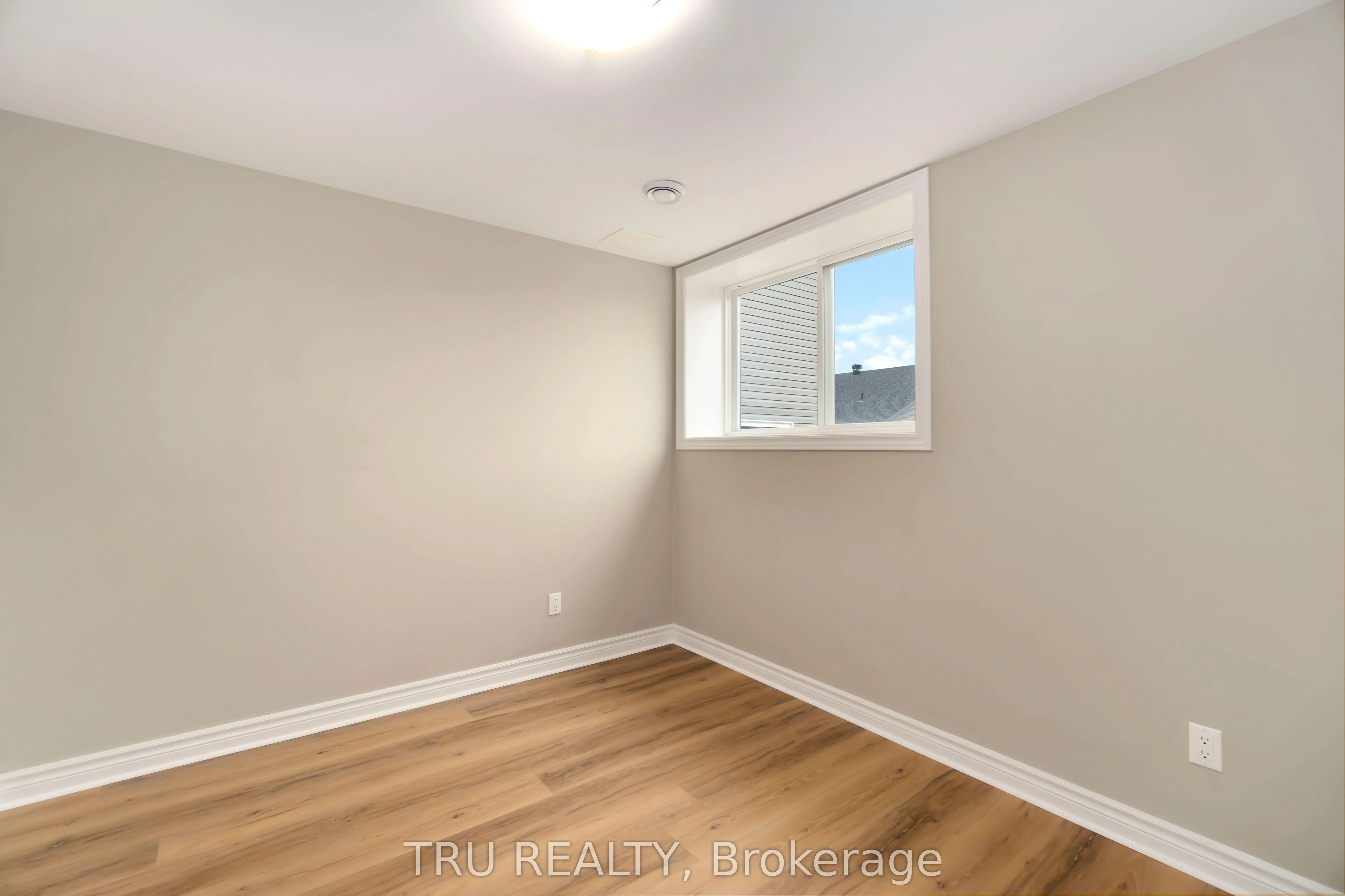 83 DOUGLAS BROWN Way