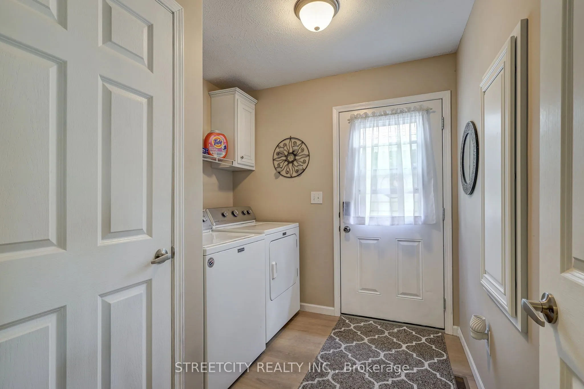 481 Richard Crescent