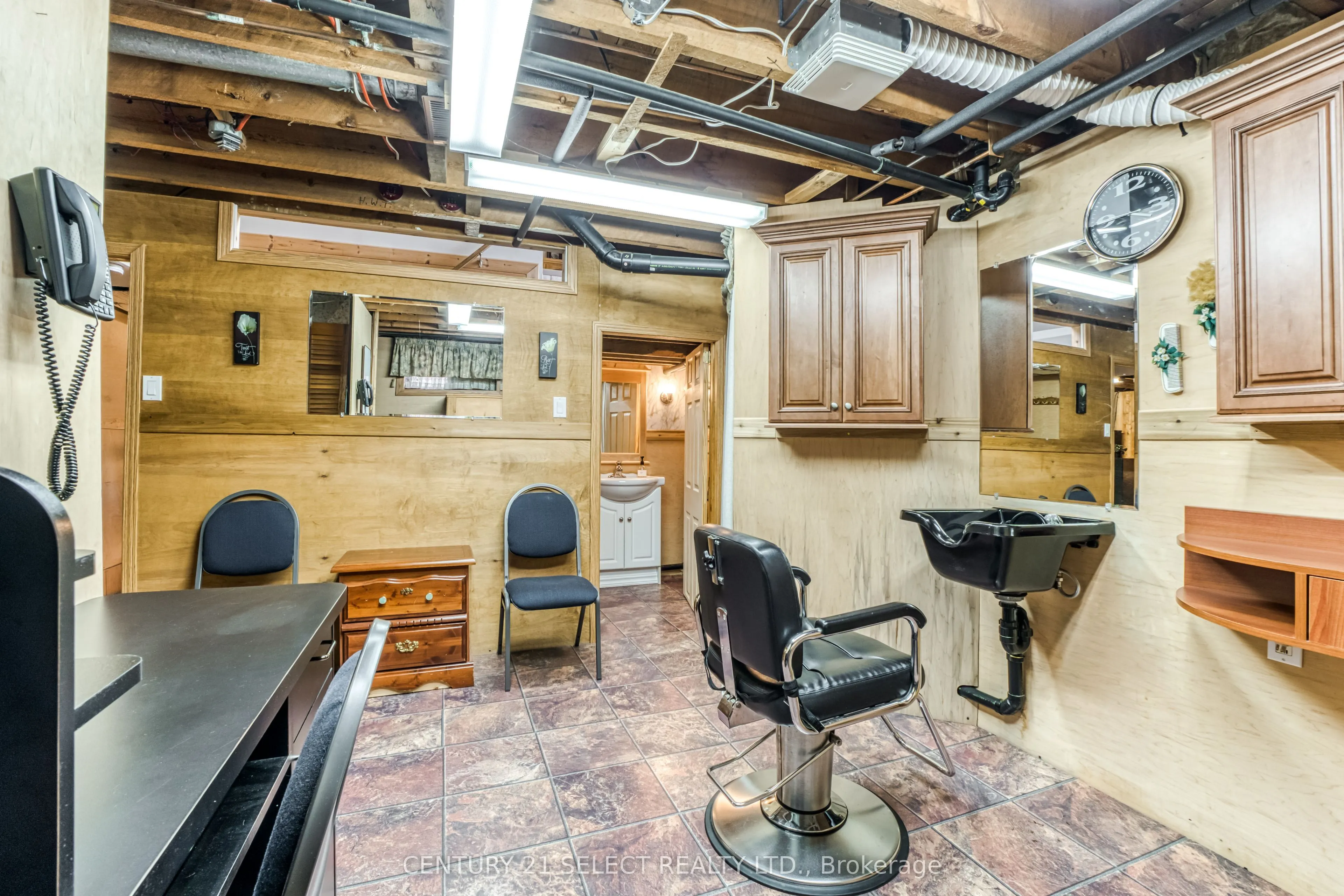 95 Dufferin Street