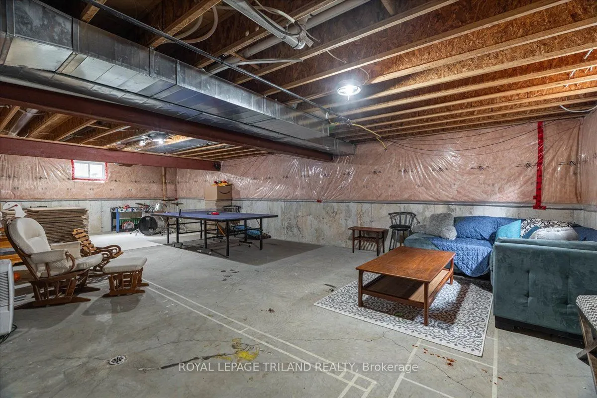 215 Deruiter Drive