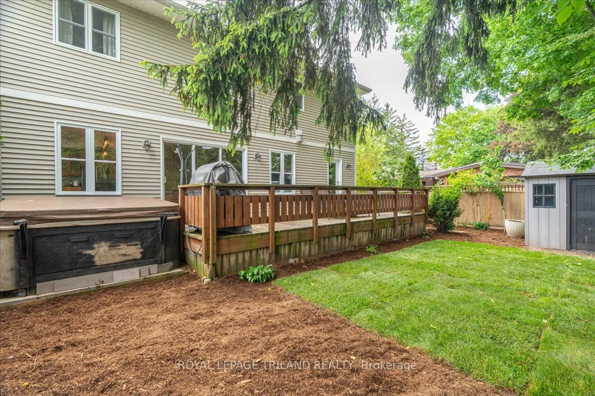215 Deruiter Drive
