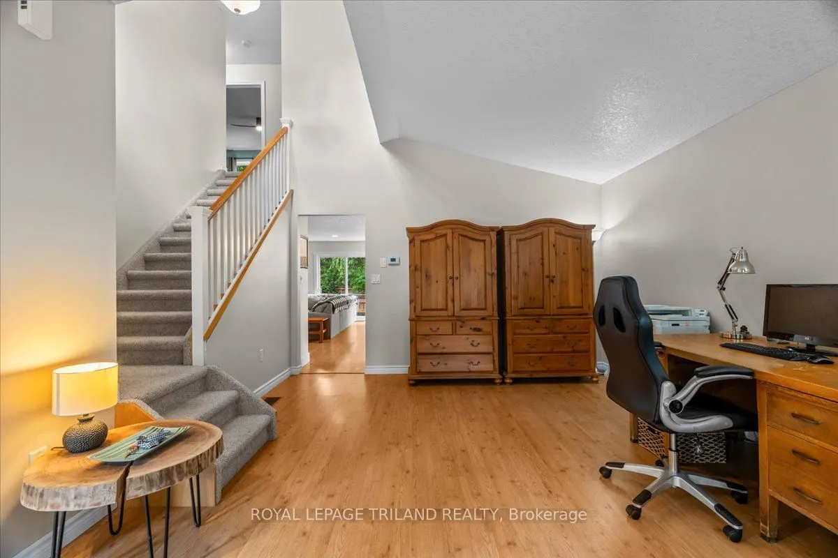 215 Deruiter Drive