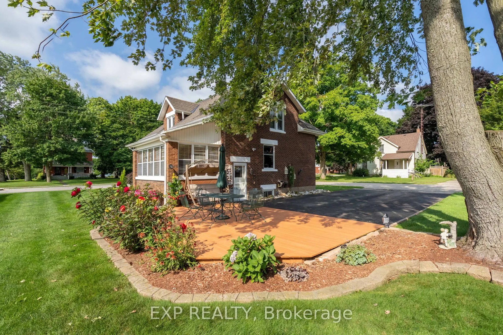 247 Furnival Road