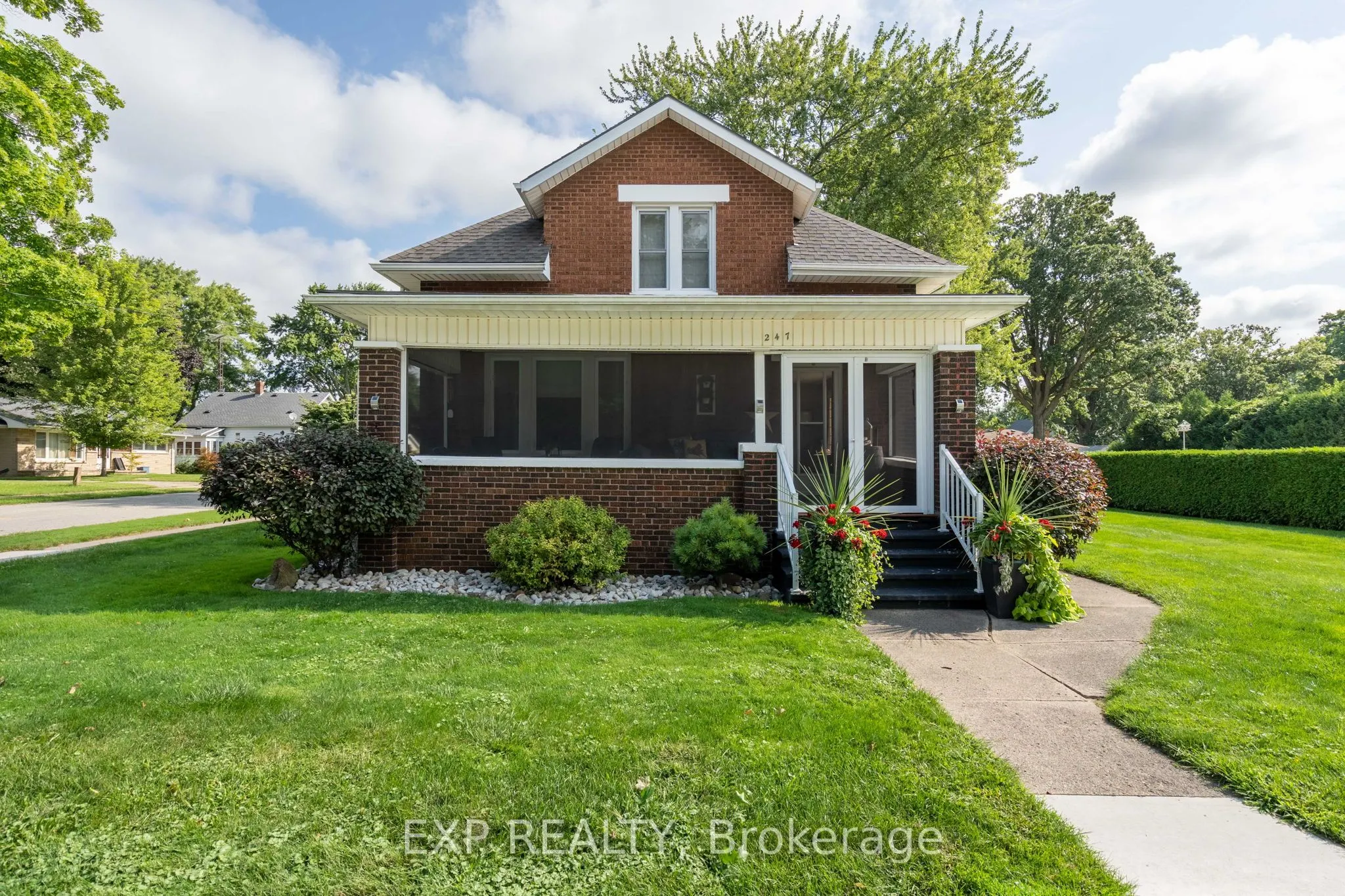 247 Furnival Road