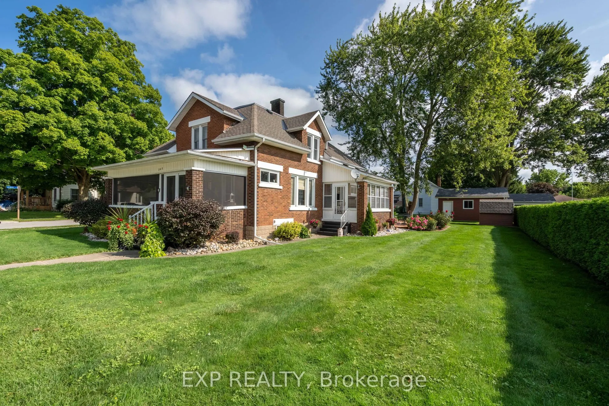 247 Furnival Road