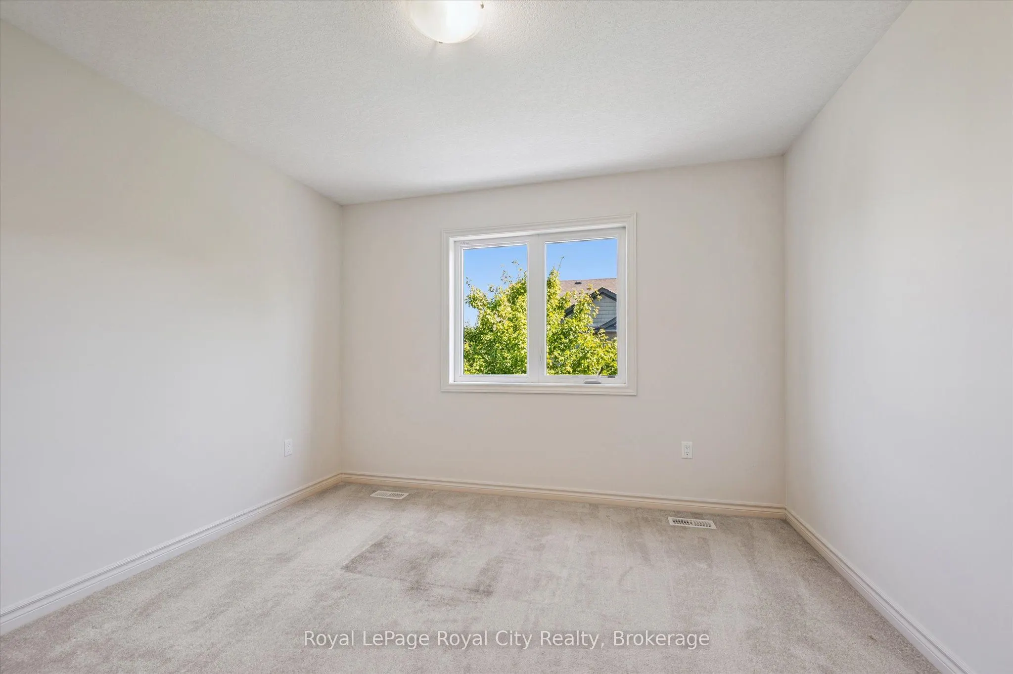 52 Aberdeen Street, #31