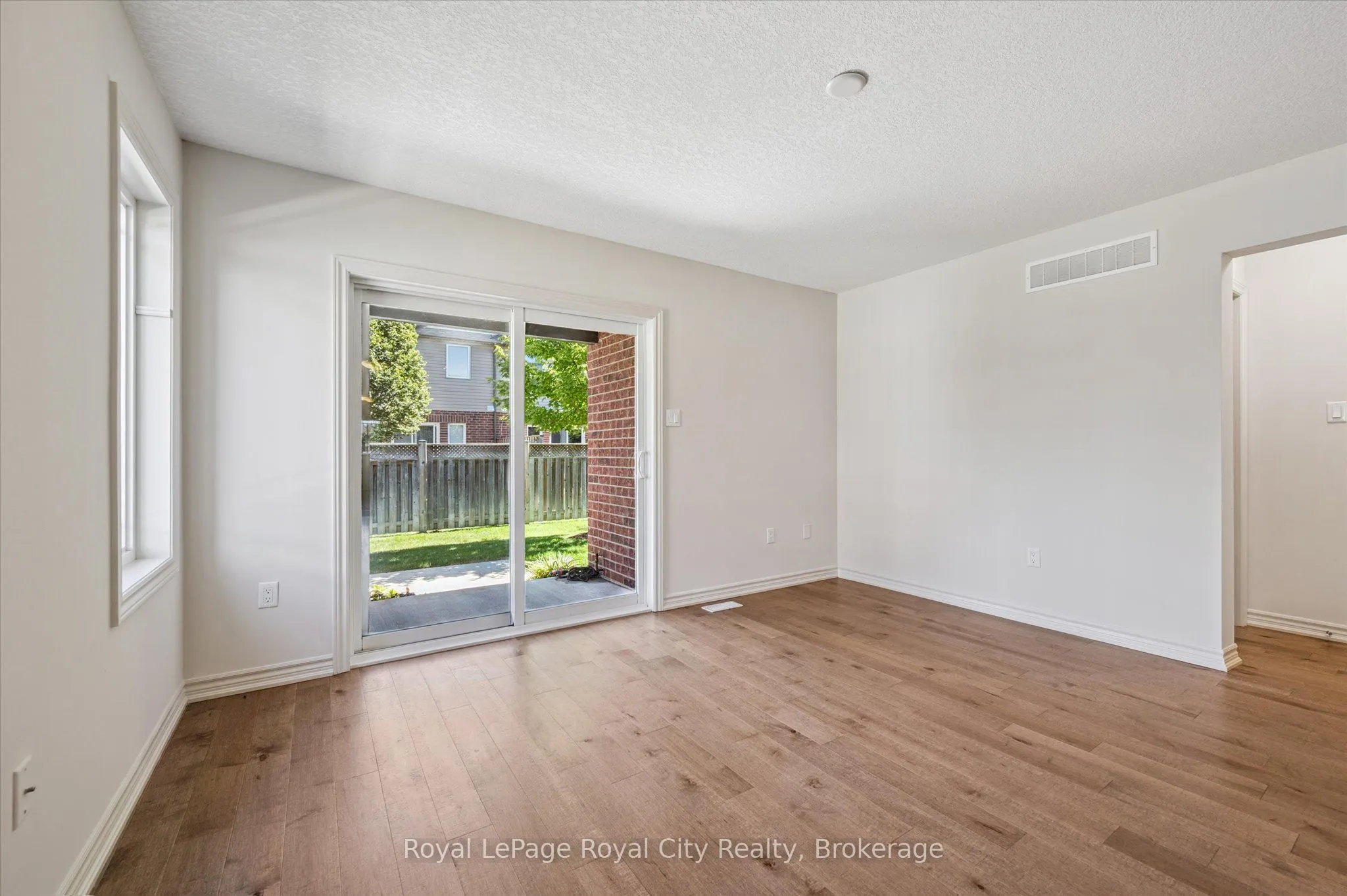 52 Aberdeen Street, #31