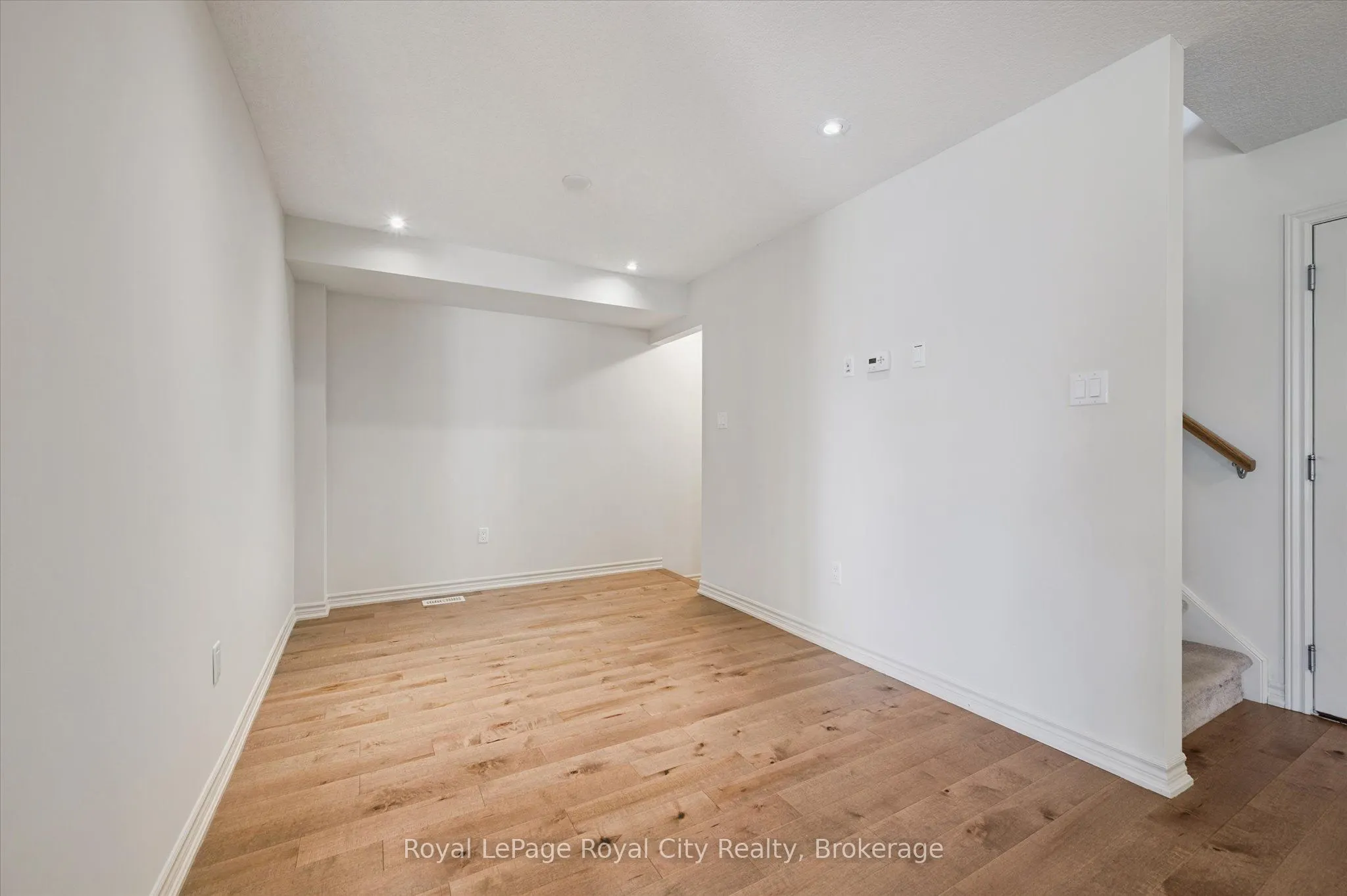 52 Aberdeen Street, #31