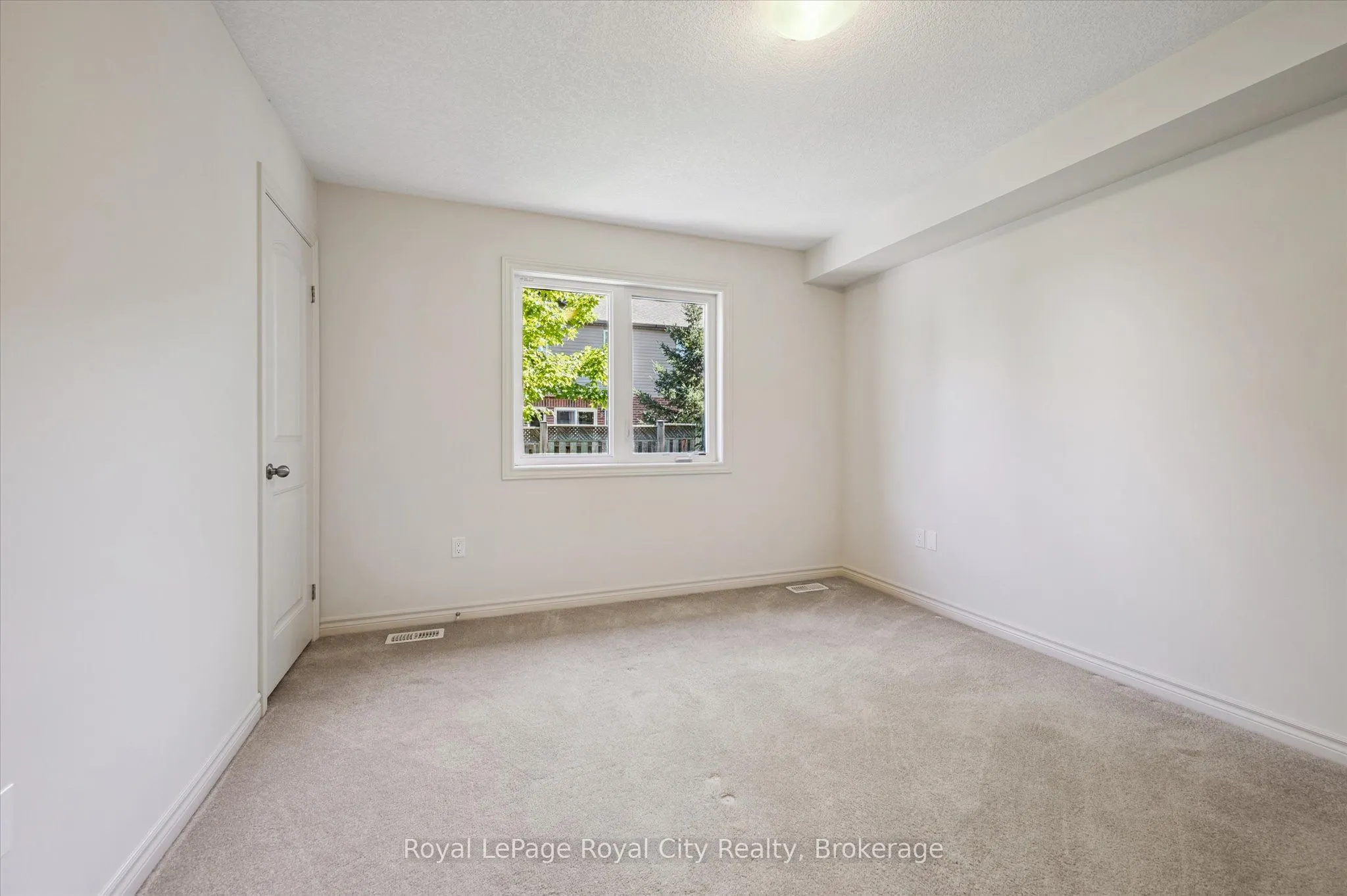 52 Aberdeen Street, #31