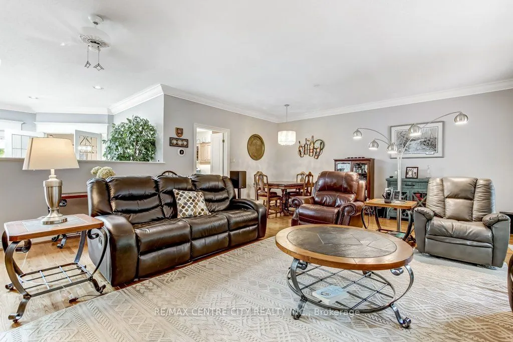 1200 Riverside Drive, #27