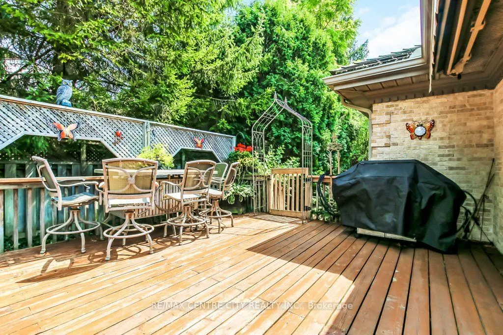 1200 Riverside Drive, #27