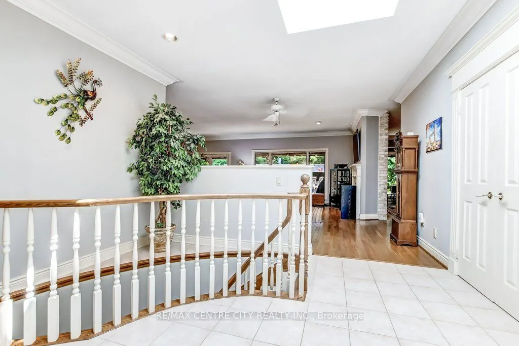 1200 Riverside Drive, #27