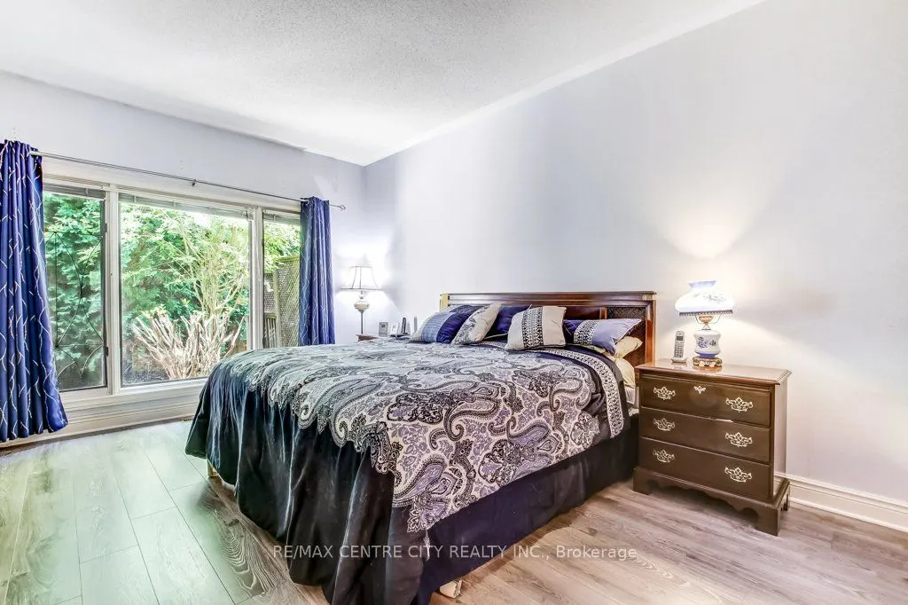 1200 Riverside Drive, #27