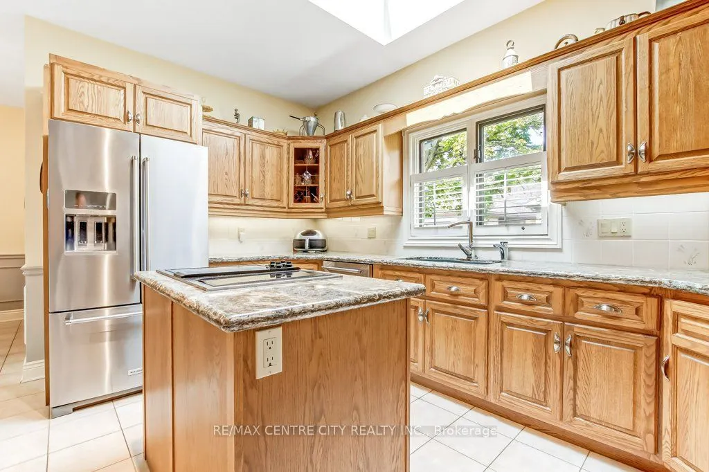 1200 Riverside Drive, #27