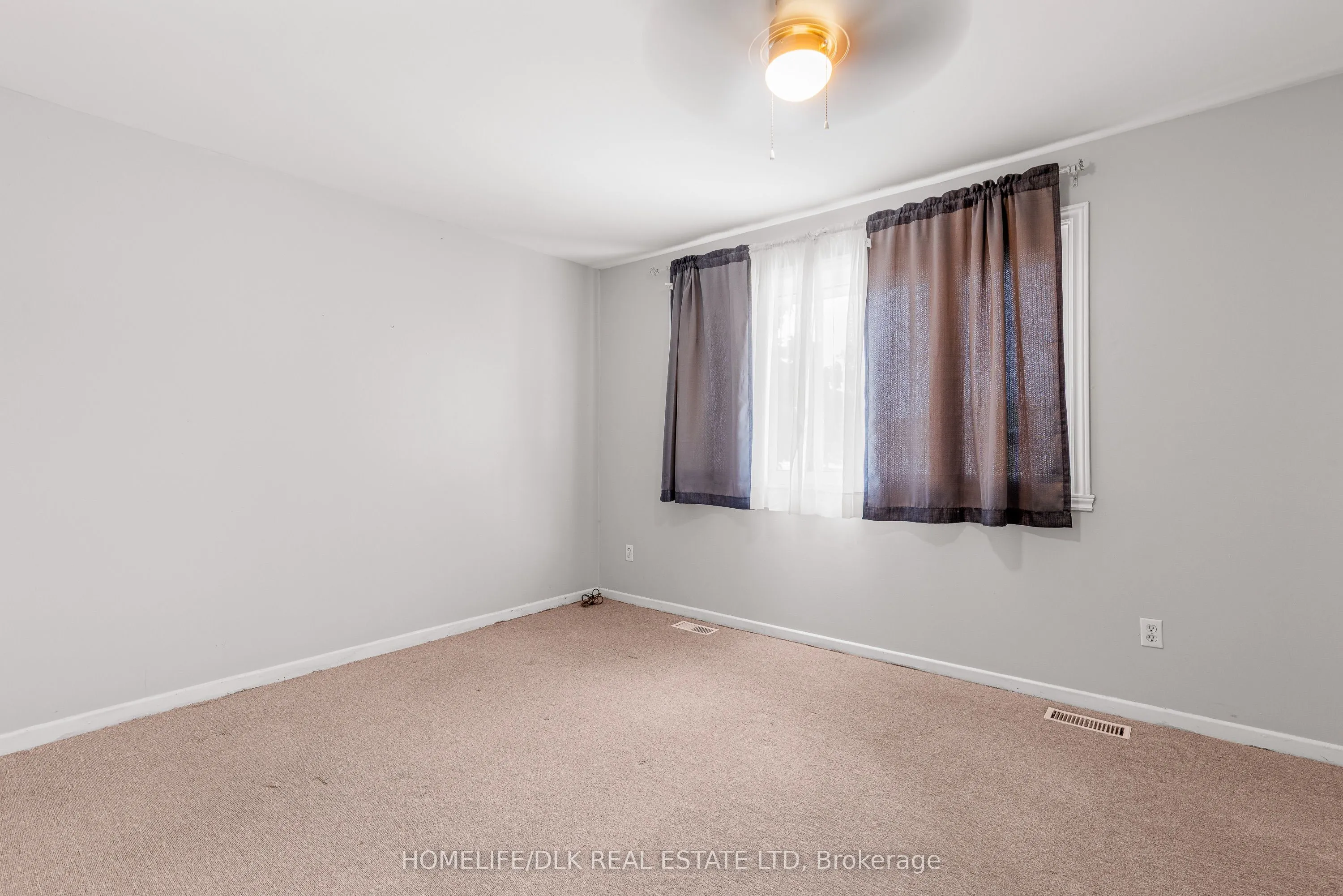 751 Laurier Boulevard