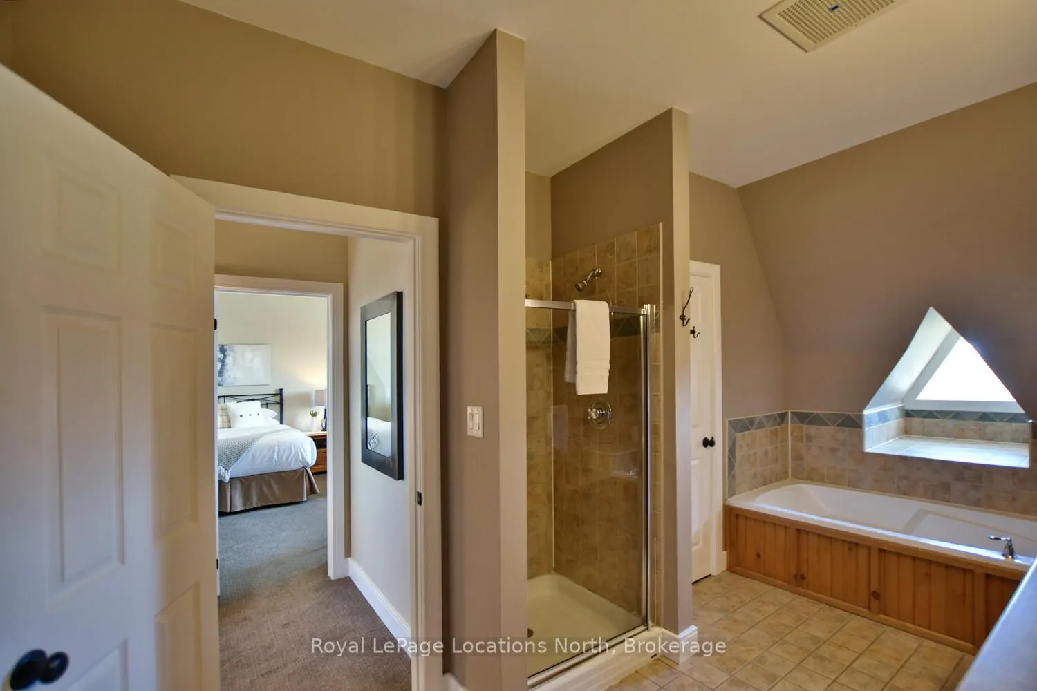 170 Snowbridge Way, #223