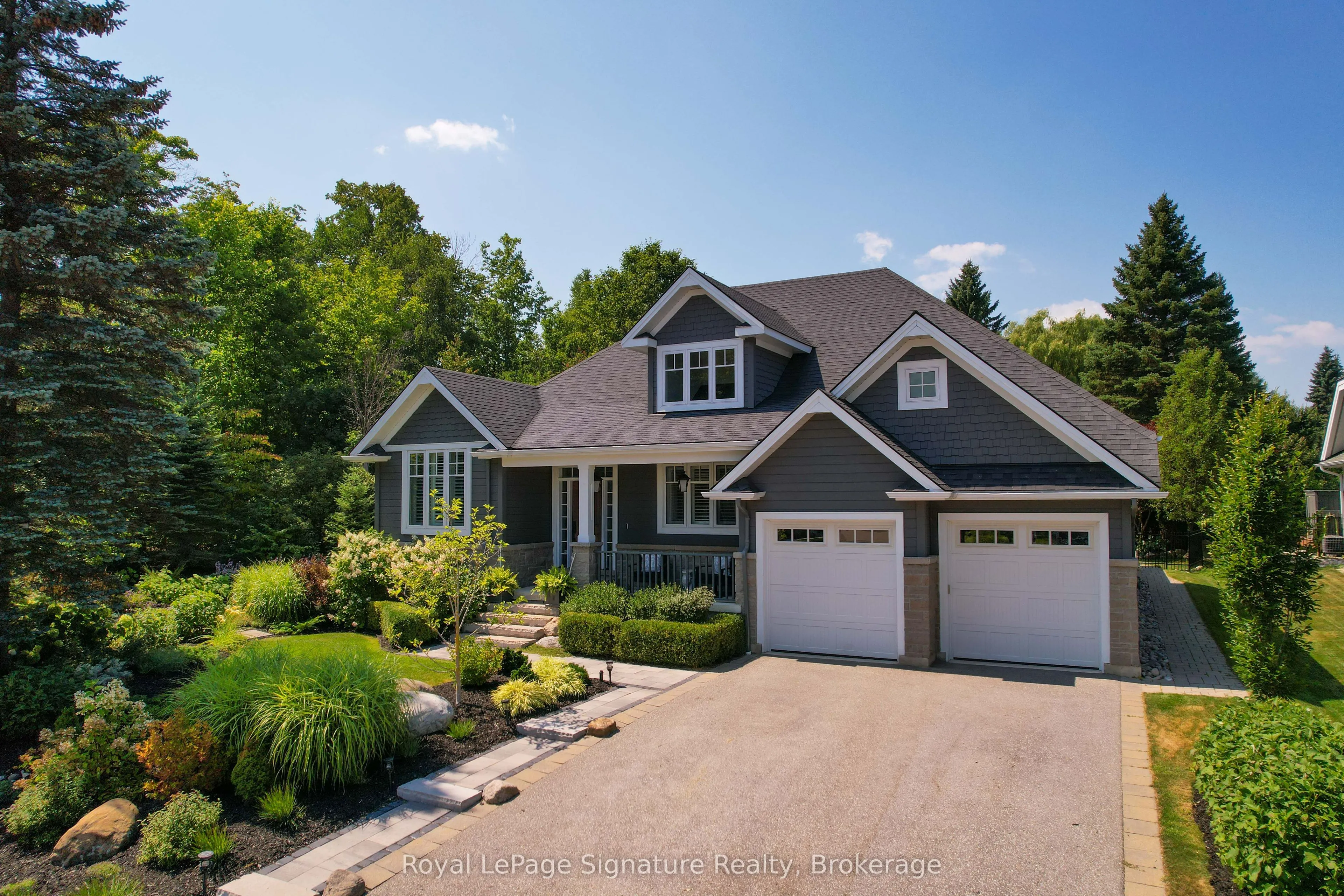 108 HOGGARD Court