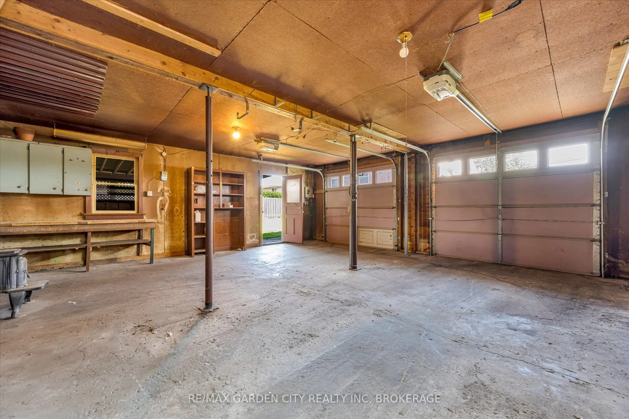 605 Bunting Road