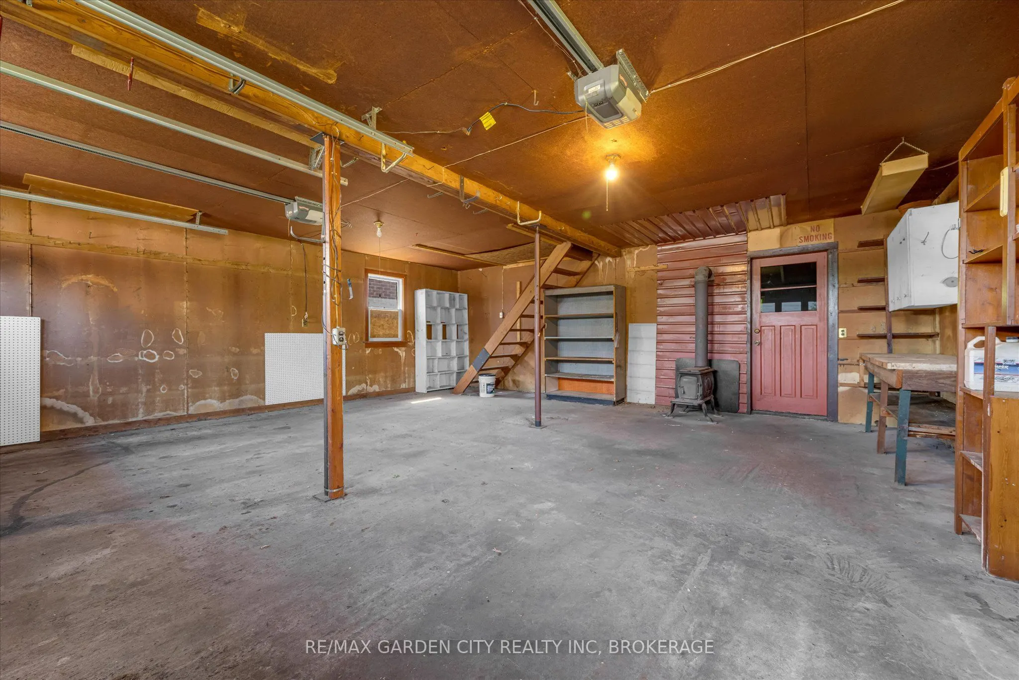 605 Bunting Road
