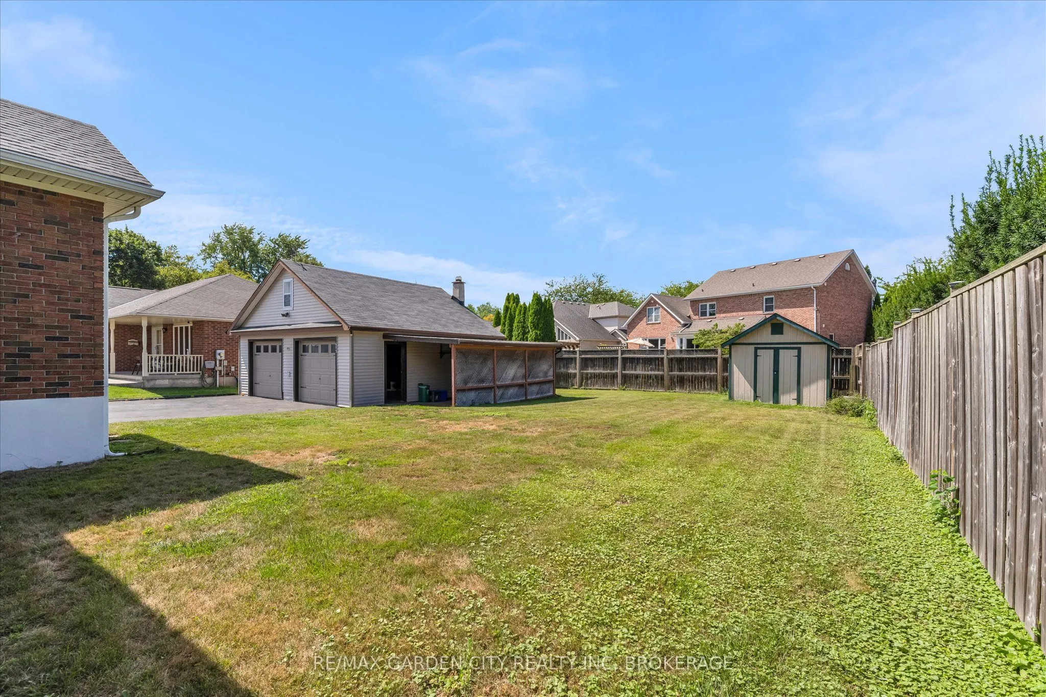 605 Bunting Road