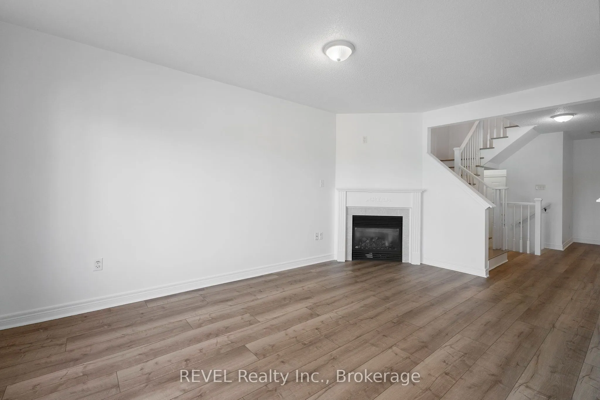 4 Keith Crescent